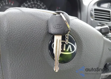 2004 Kia Spectra Ex/Lx from USA, damaged, VIN KNAFE121745064520